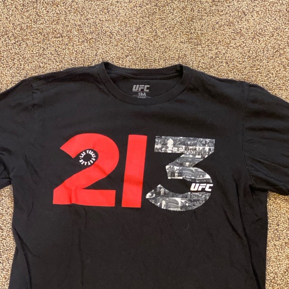 UFC 213 T-shirt - Picture 2 of 3